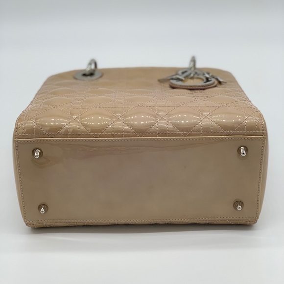 Lady Dior Patent Cannage bag - Picture 7 of 8